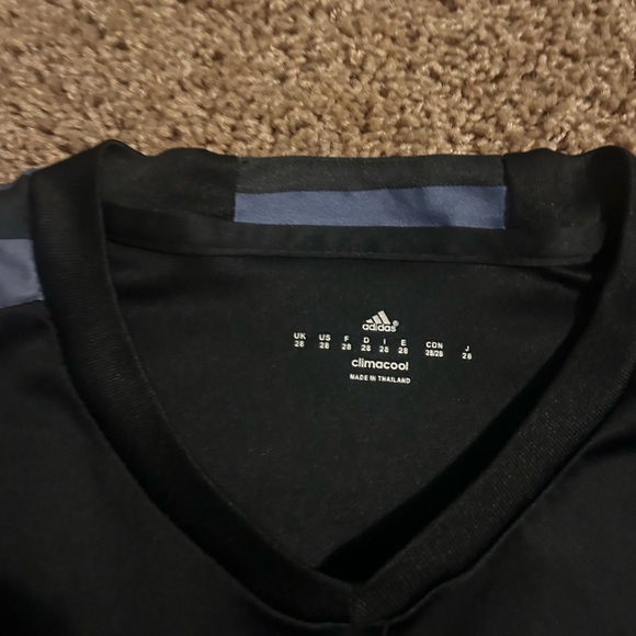 Real Madrid Ronaldo Kids Black Soccer Jersey - Picture 2 of 4